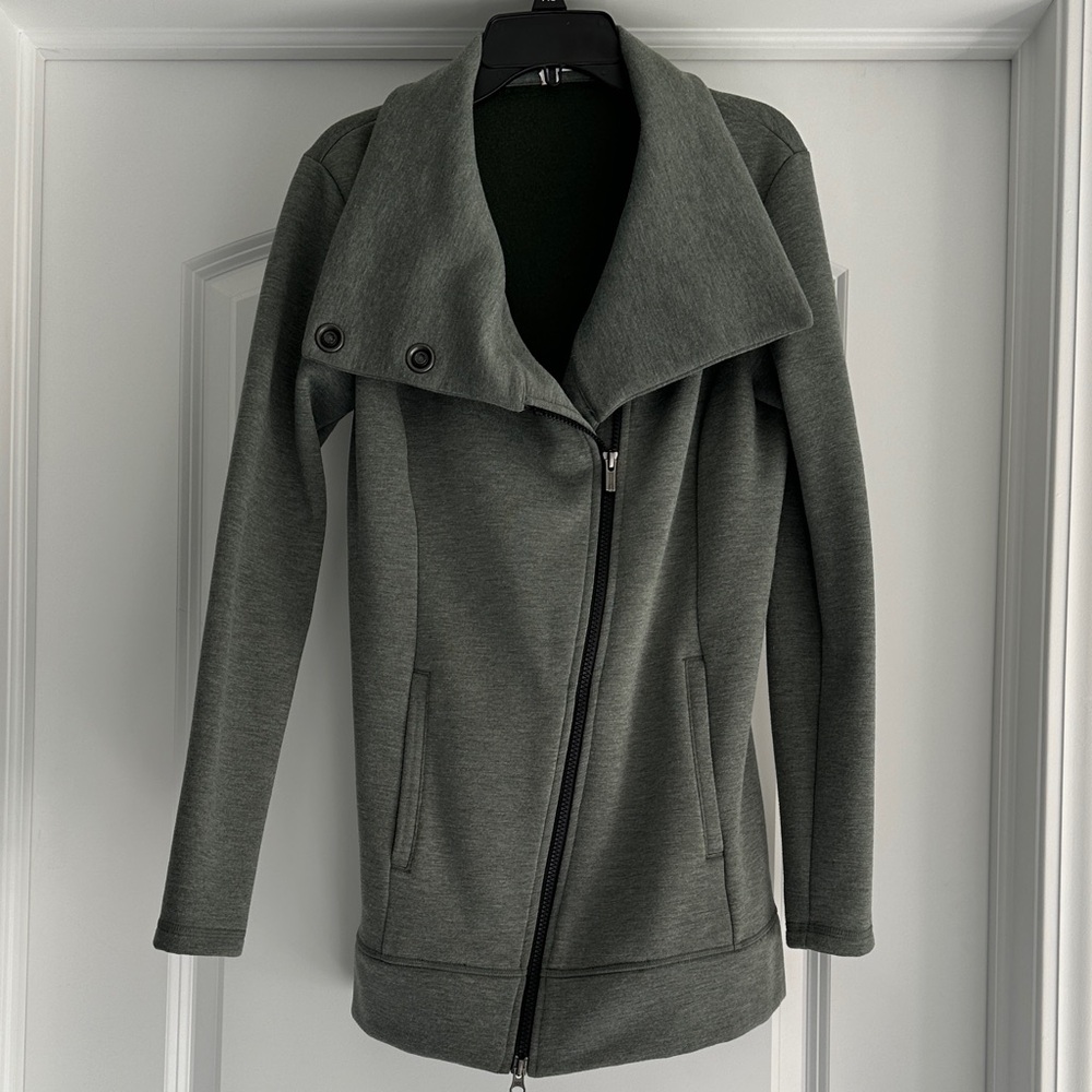 Lucy Long Hatha Jacket - Never Worn